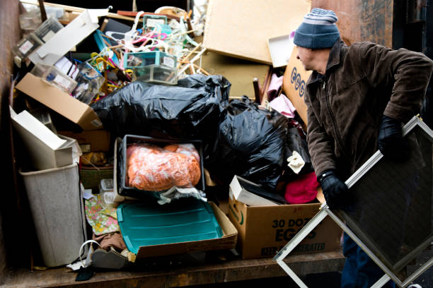 Best Yard Cleanup Services  in Cottage Grove, MN